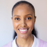Zainab Jones, utbildningsansvarig sjuksköterska på Malmö stads hälsa, vård och omsorgsförvaltning, som infört svarta vårddockor i utbildningarna hon håller i. Foto: André de Loisted.