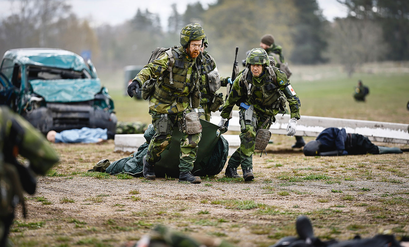 Först ut på slagfältet – de är redo att vårda i strid