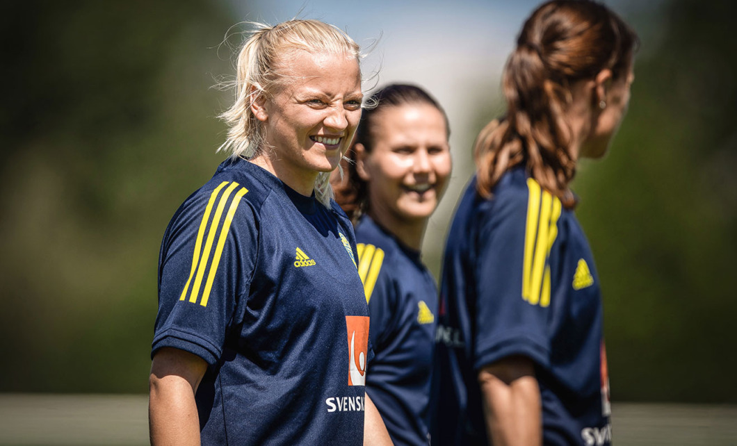 Wilma har tränat med VM-laget: ”Jag har lindat knän och fotleder”