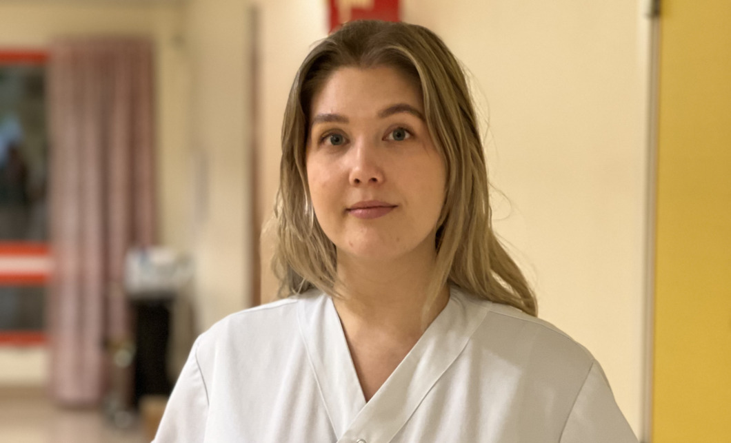 Höga krav på unga sjuksköterskor: ”Vi ska klara sådant som inte ens de som arbetat i 20 år klarar av”