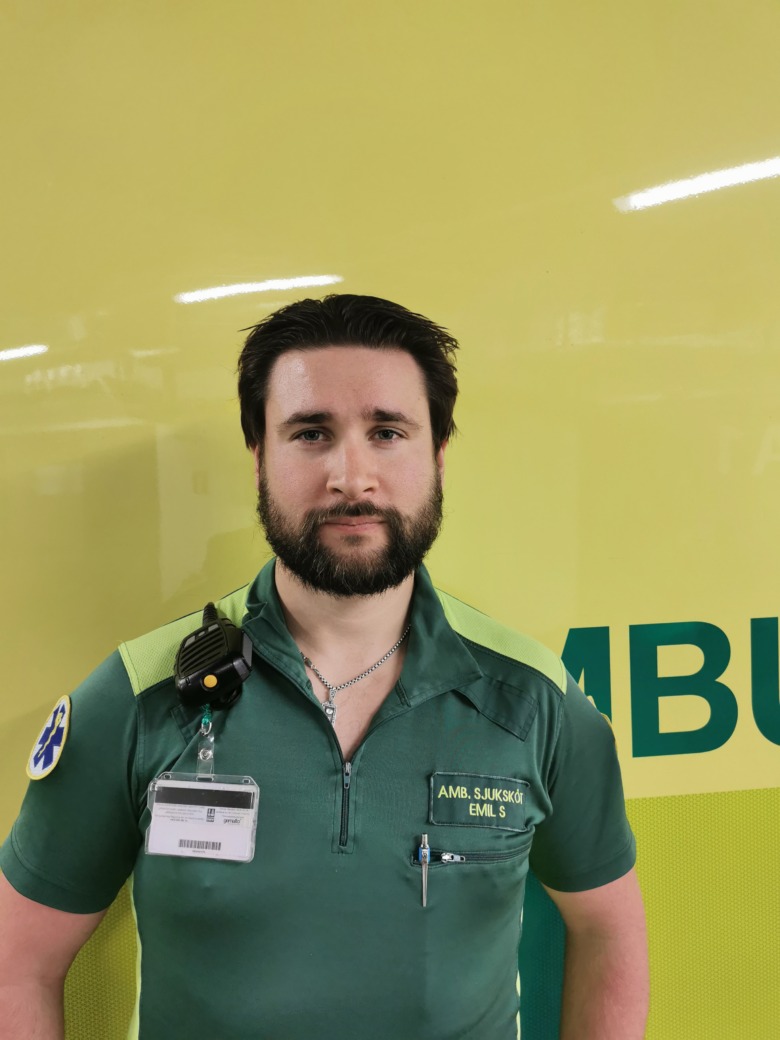 Emil Skoglund, ambulanssjuksköterska