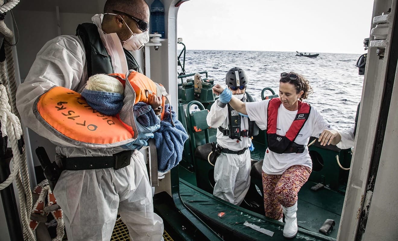 Tio år sedan flyktingkrisen: ”Då sågs det vi gjorde som något värdefullt”