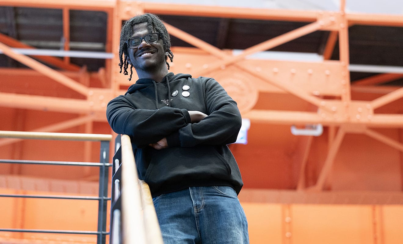 Love vill bryta tabun kring psykisk ohälsa: ”Jag höll det svåra inom mig”