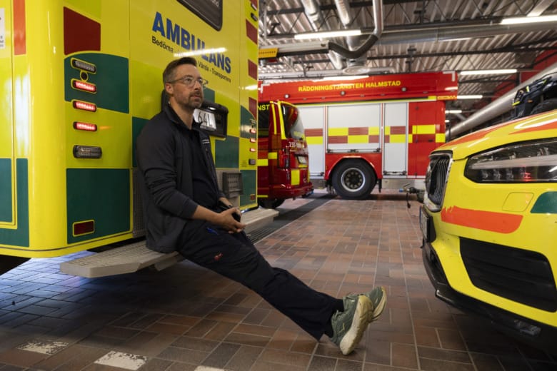 Jonas Granström, ambulanssjuksköterska och sektionsledare för inre sjukvårdsledning i Region Halland. Foto: Anders Andersson.