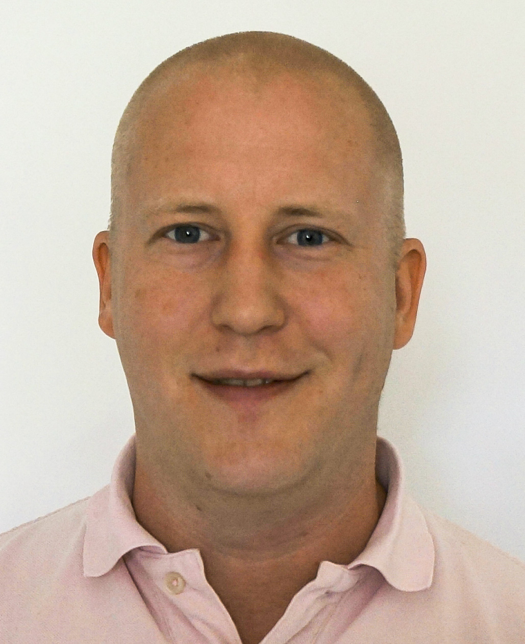 Han försöker sätta ord på psykiatripersonalens arbete