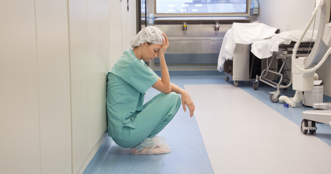 Långa skift ökar risken för utbrändhet bland sjuksköterskor