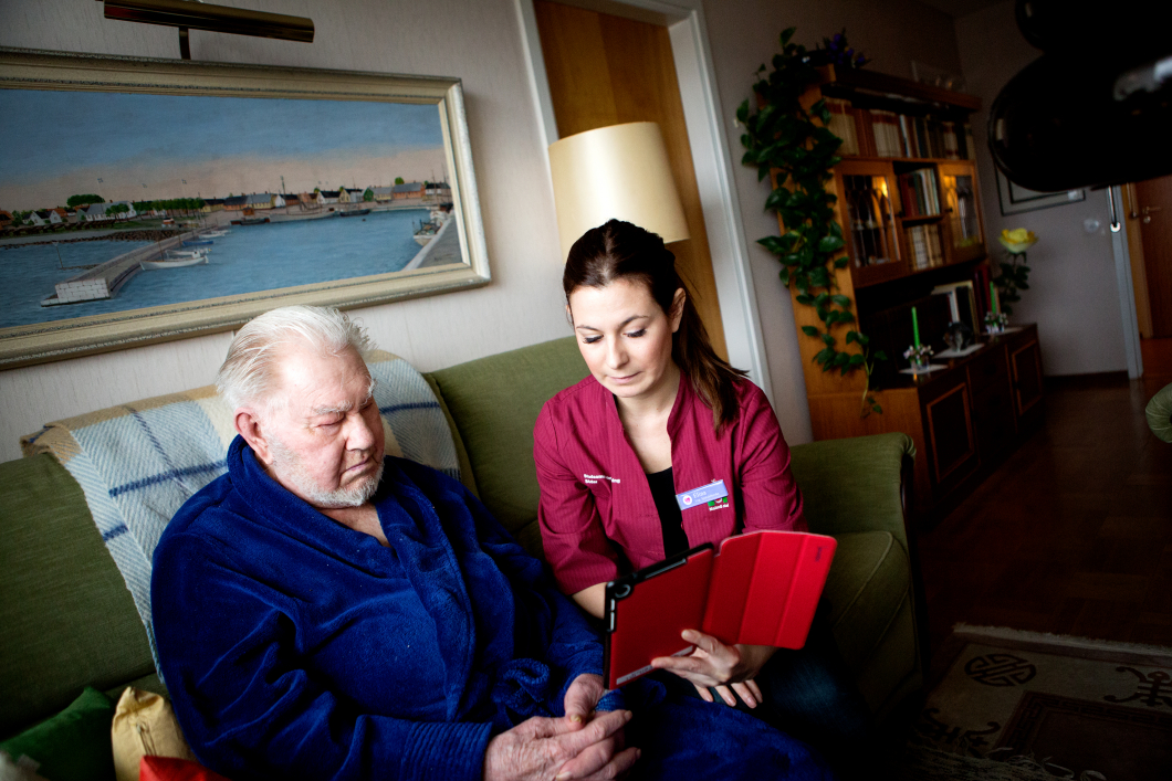 Här bestämmer sjuksköterskorna själva hur läsplattorna ska användas