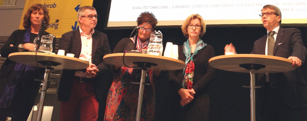 Socialministern vill göra patienterna mer delaktiga i vården