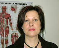 Agnetas arbete som skolsköterska värderas lägre än företagssköterskans