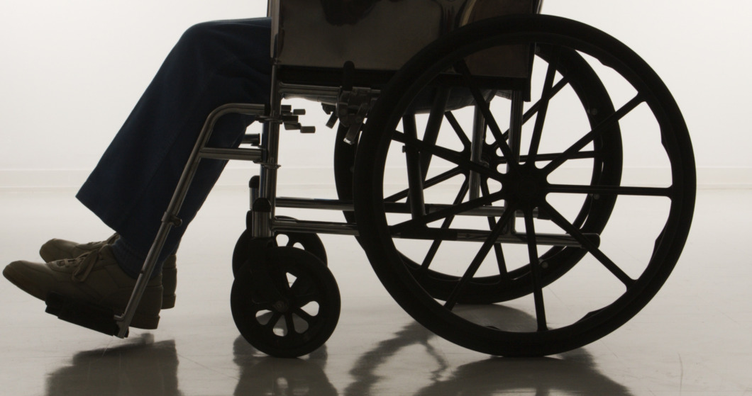 Ambulanspersonal kritiseras – misstog höftfraktur för knäskada
