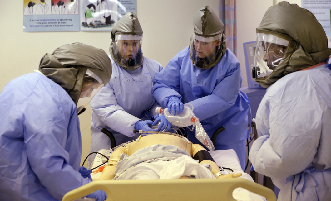 18 000 amerikanska sjuksköterskor strejkar för bättre skydd mot ebola