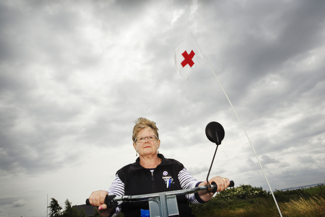 På flakmoppe till patienten