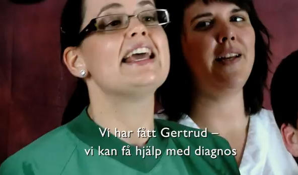 Se videon när hjärtteamet brister ut i spontan hyllningssång