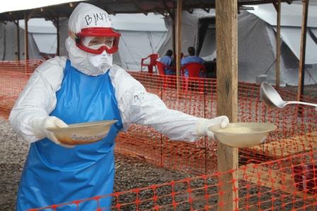 Svensk myndighet får beröm för ebola-insats i Liberia